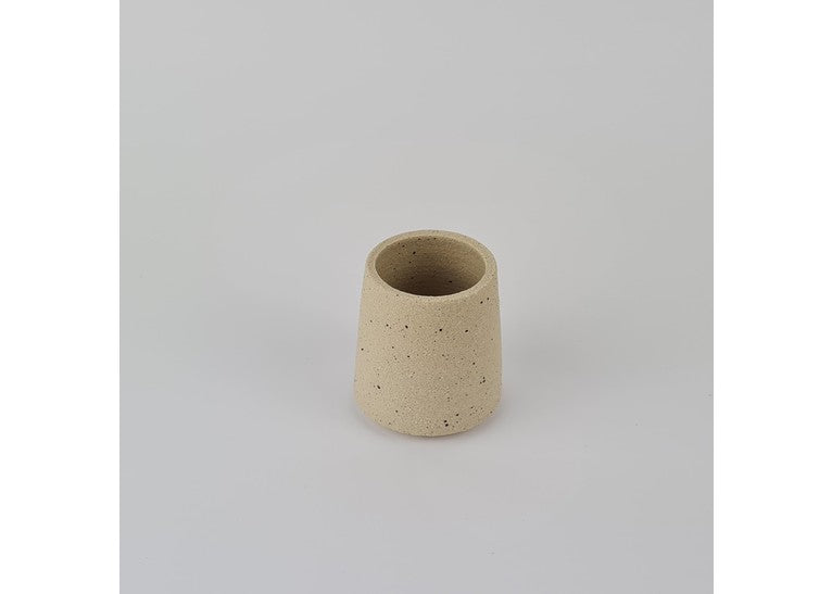Mid/High Fire Clay - Flecked Stoneware Clay (Potclays)